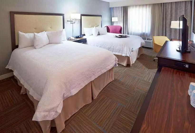 Отель Hampton Inn Salt Lake City Central