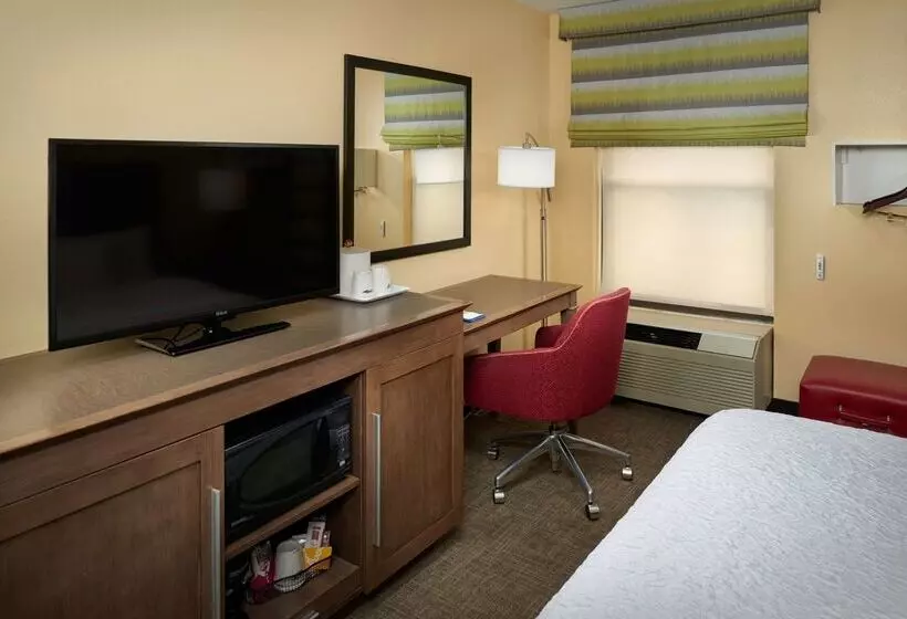 فندق Hampton Inn Shelbyville
