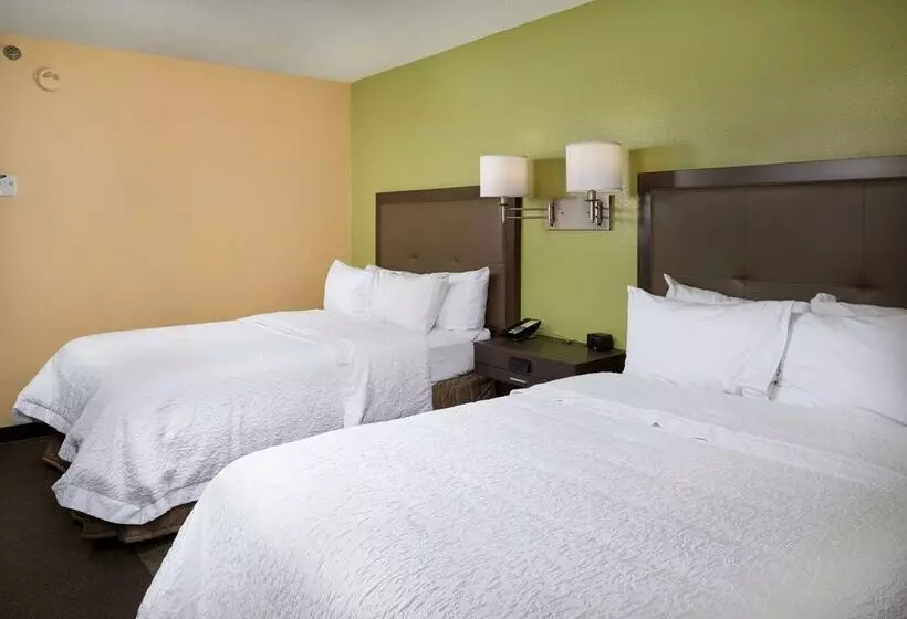 فندق Hampton Inn Shelbyville