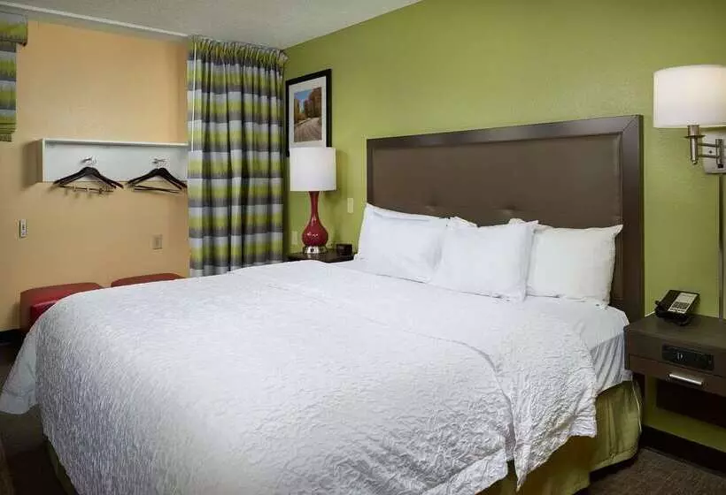 فندق Hampton Inn Shelbyville