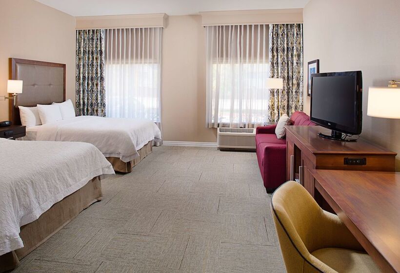 فندق Hampton Inn & Suites Denton
