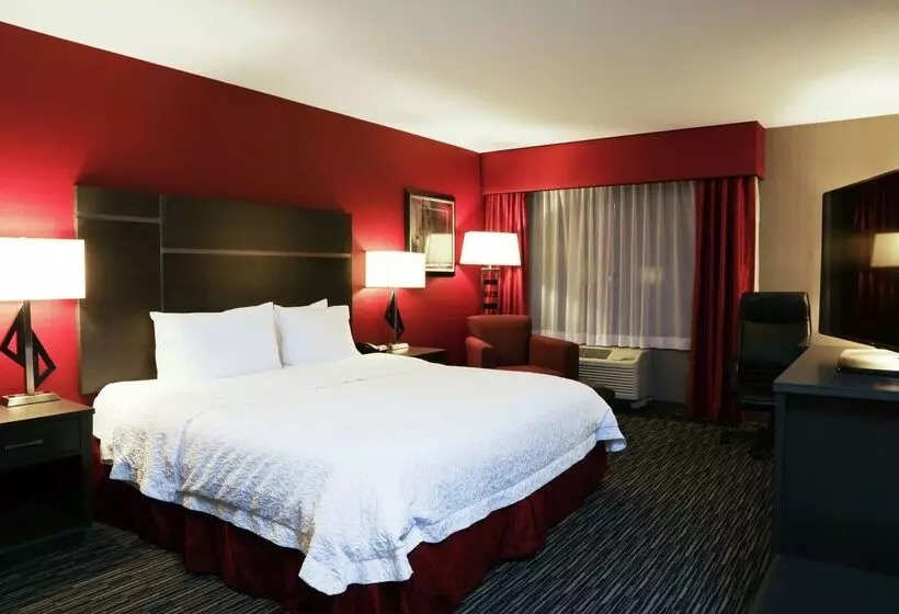 Отель Hampton Inn & Suites Temecula