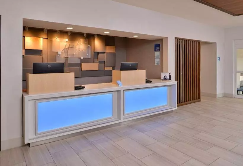 فندق Holiday Inn Express Stockton Southeast, An Ihg