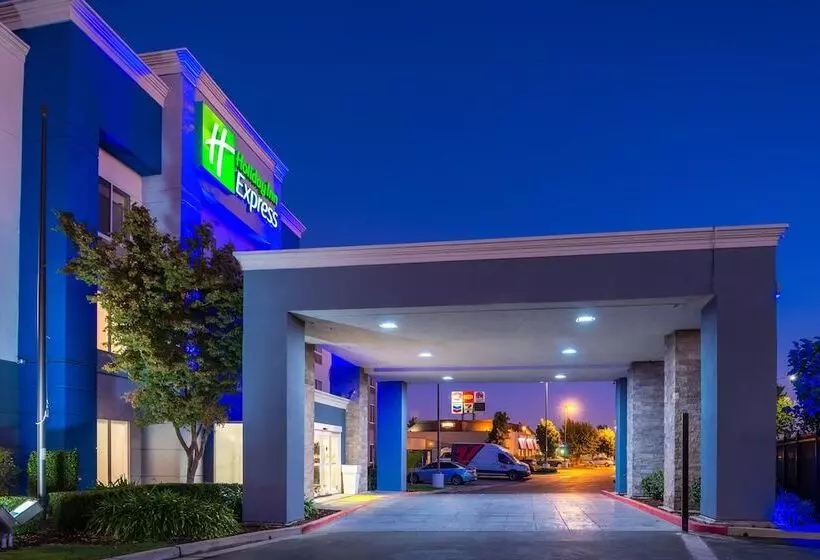 فندق Holiday Inn Express Stockton Southeast, An Ihg