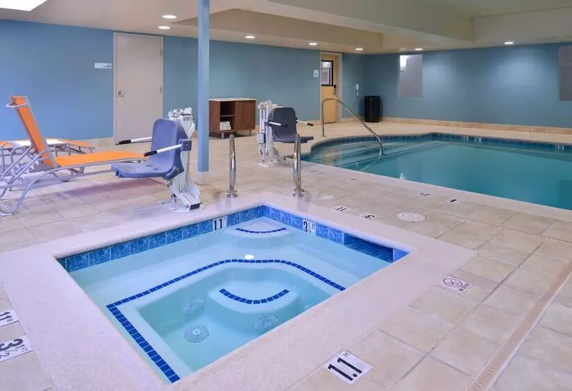 فندق Holiday Inn Express Stockton Southeast, An Ihg