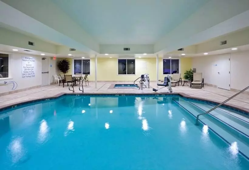 فندق Holiday Inn Express Stockton Southeast, An Ihg