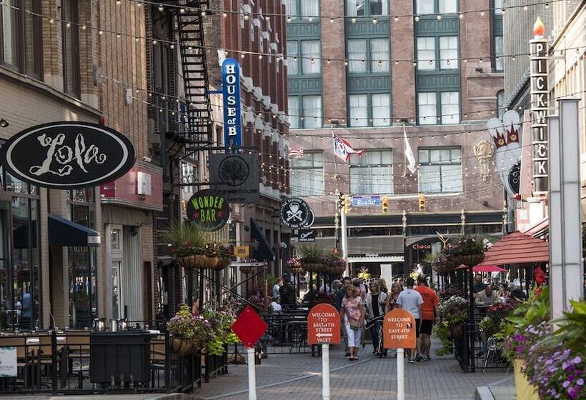 Intercontinental Suites Hotel Cleveland, An Ihg