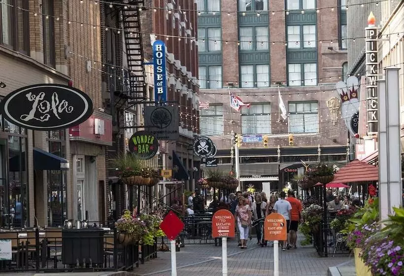 Intercontinental Suites Hotel Cleveland, An Ihg