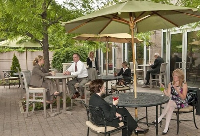 Intercontinental Suites Hotel Cleveland, An Ihg