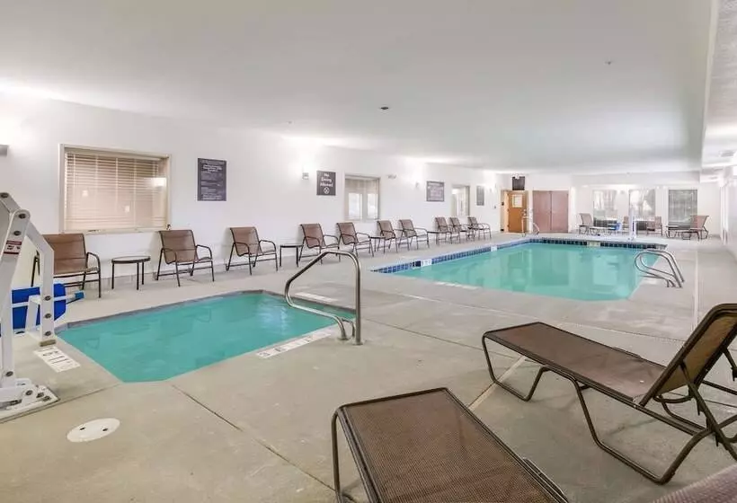 Отель Sleep Inn