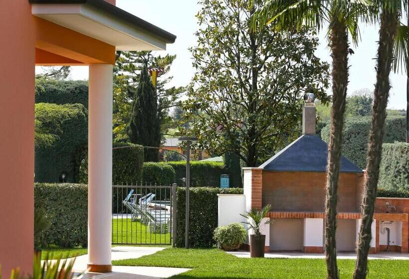 هتل Veronello Resort