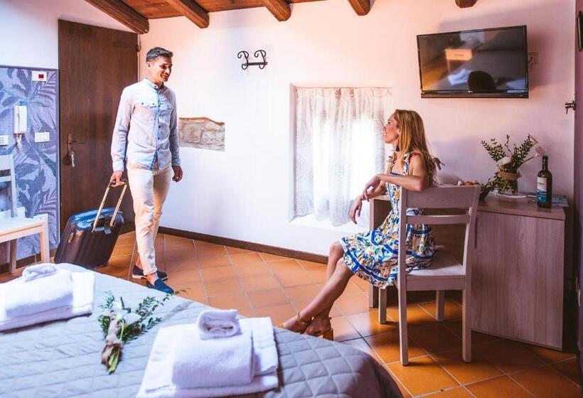 בית מלון כפרי Villaggio Della Salute Più