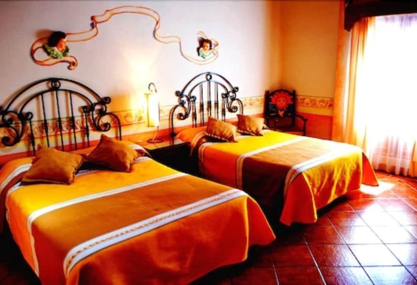 Hotel Centenario Centro De Peña De Bernal