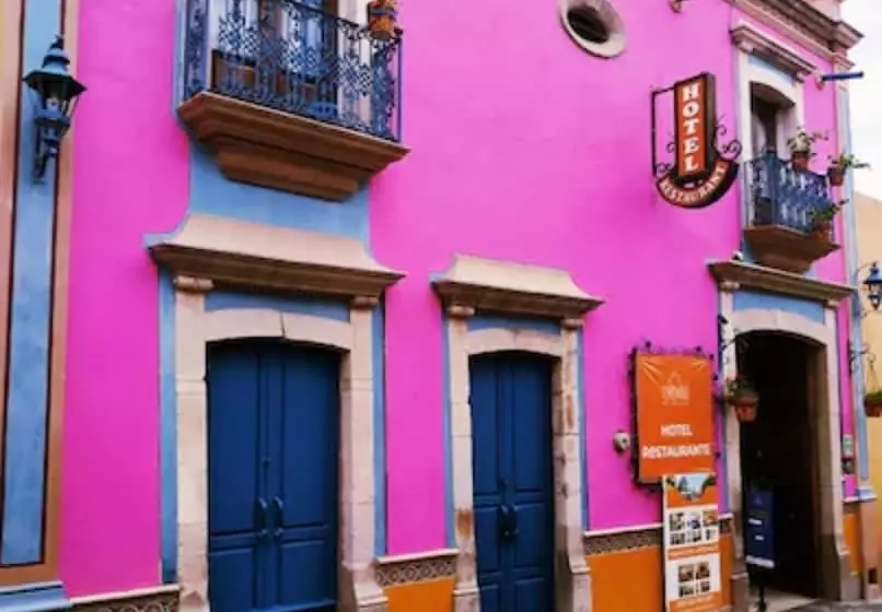 ホテル Centenario Centro De Peña De Bernal