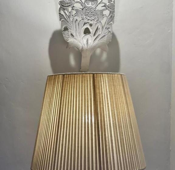 استراحتگاه Simba Wa Kale Suites & Beach