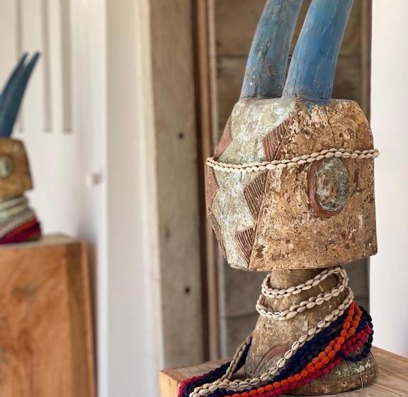 استراحتگاه Simba Wa Kale Suites & Beach