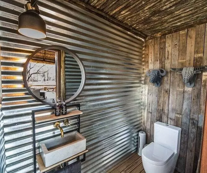 Hotelli Nkala Safari Lodge