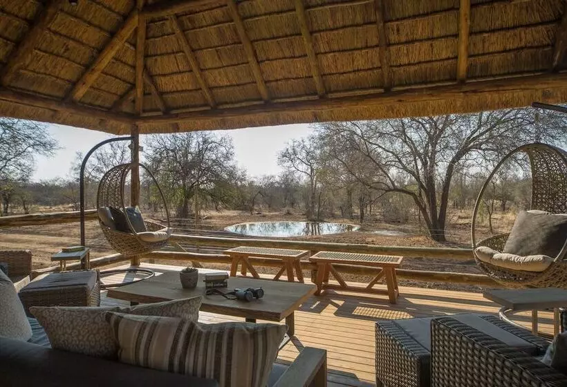 Hotelli Nkala Safari Lodge