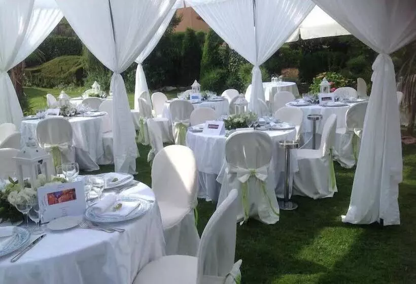 ホテル Ristorante Guardanapoli