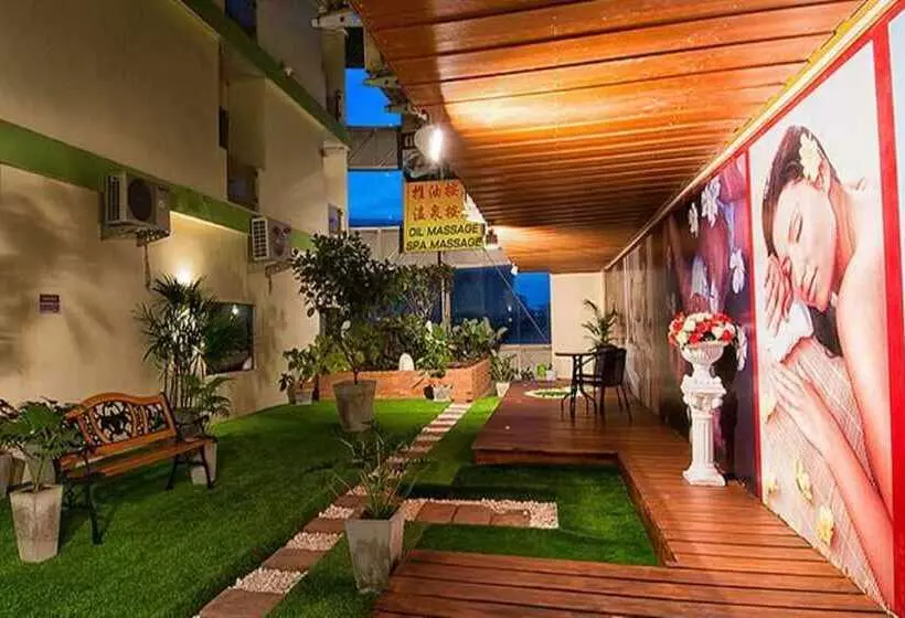 Hotelli Satit Grand View