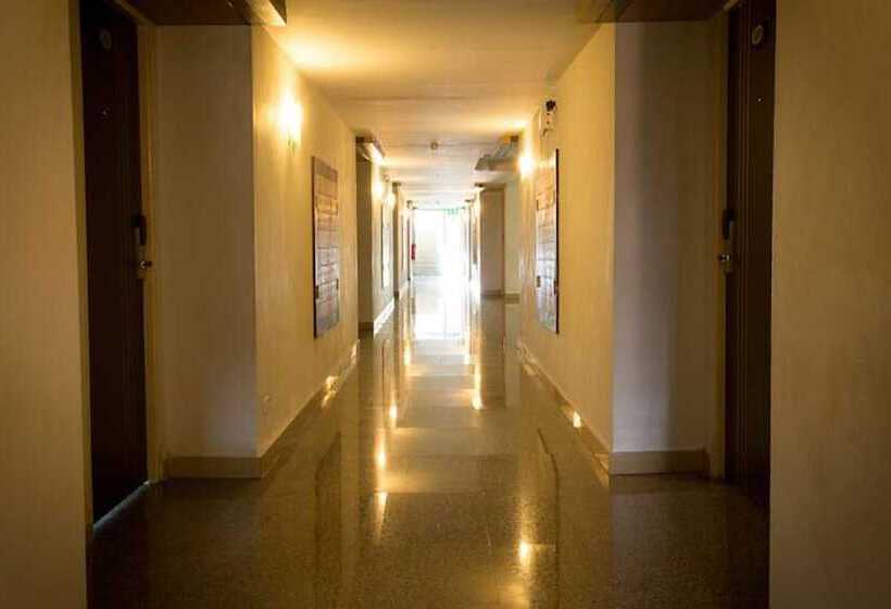 בית מלון כפרי Satit Grand View