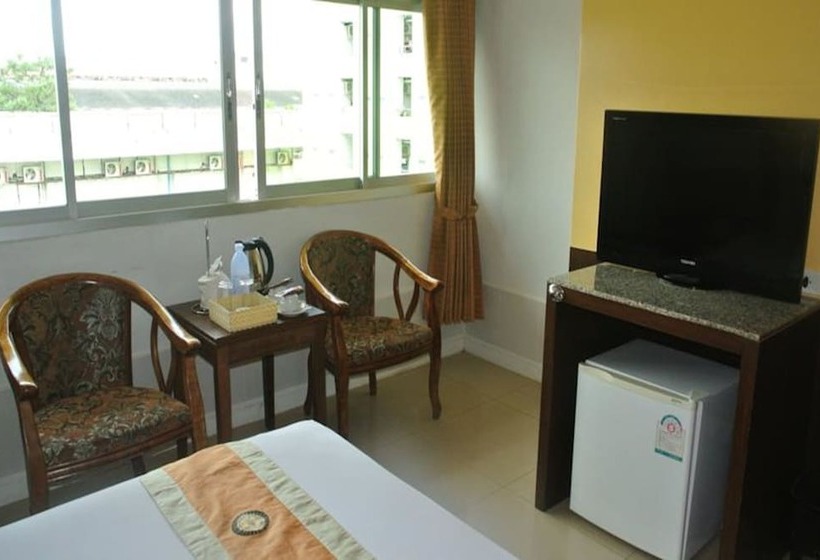 בית מלון כפרי Satit Grand View