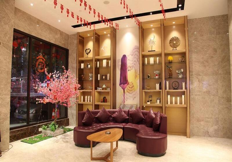 Lavande Hotel Changde Pedestrian Street Branch
