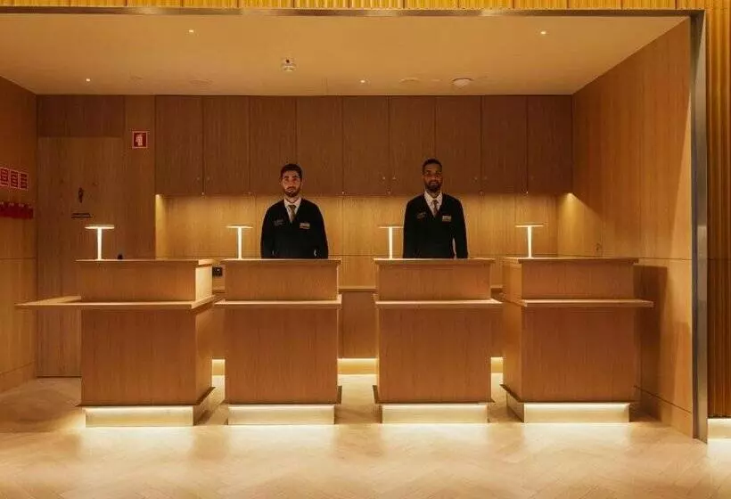 Lumen Hotel & The Lisbon Light Show