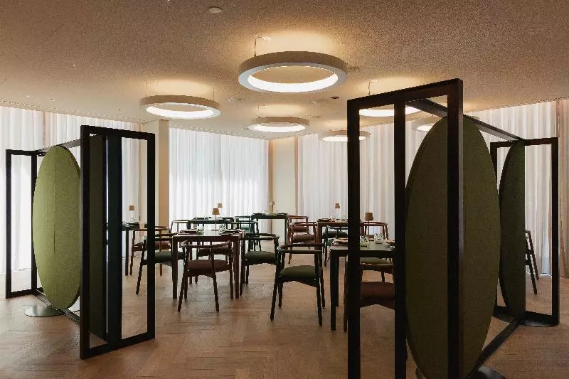 Lumen Hotel & The Lisbon Light Show