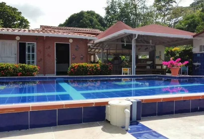 Majatalo Hostal Bralgijon Capurganá