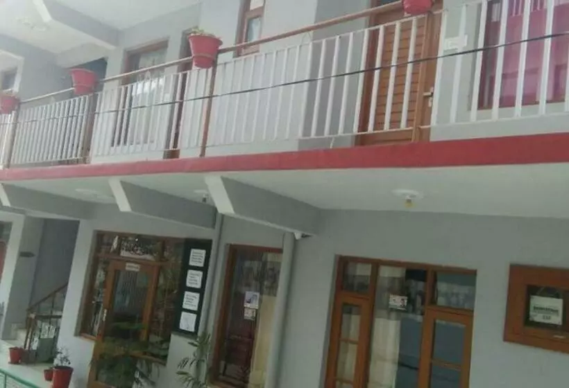 ホテル Adventure Inn