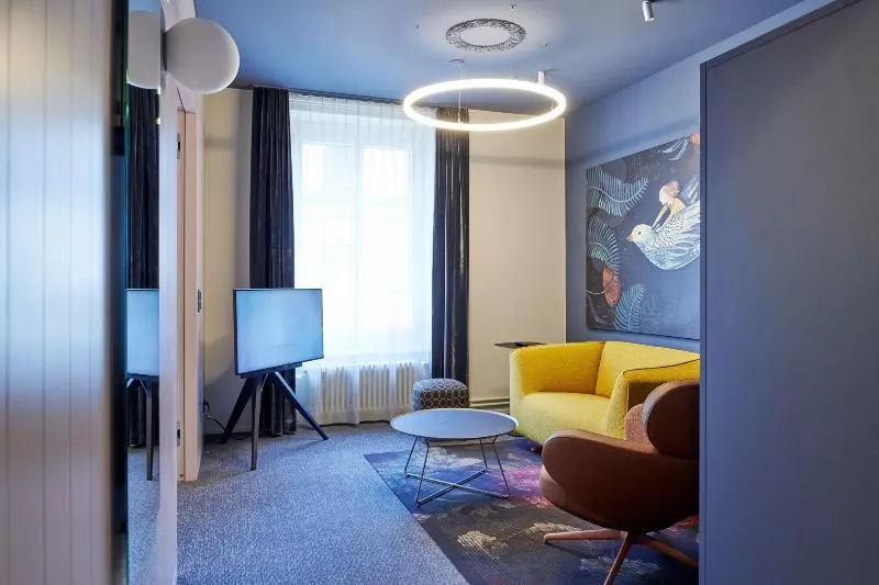 Boutique Hotel By Continental Park