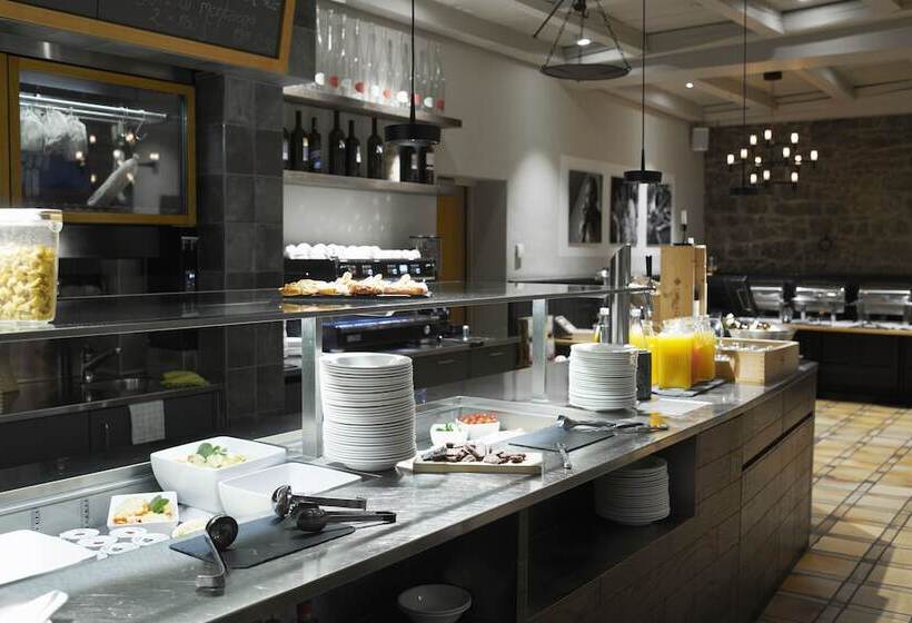 Boutique Hotel By Continental Park