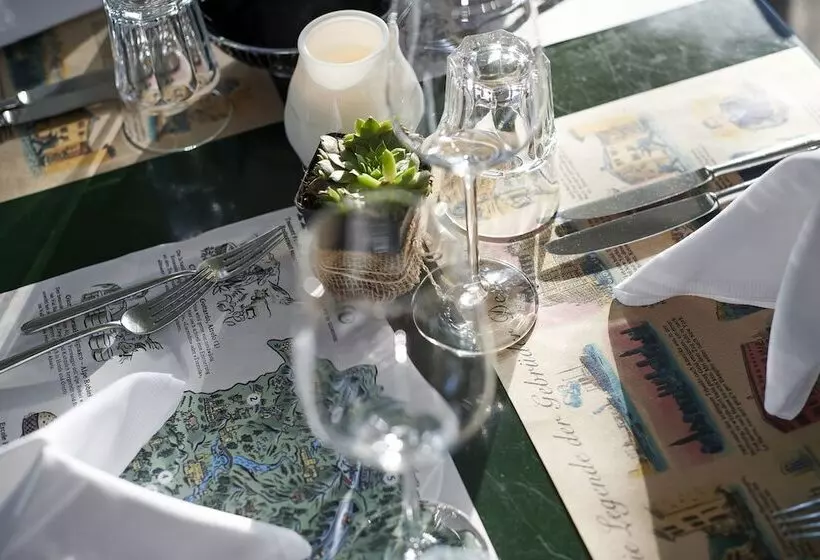 Boutique Hotel By Continental Park