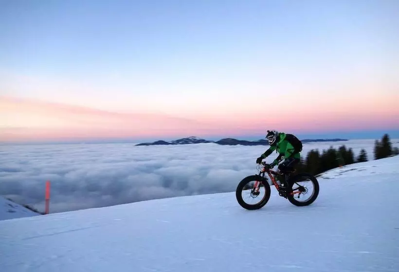 Boutique Hotel By Continental Park