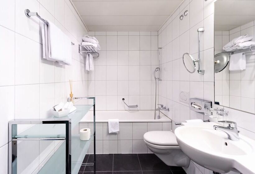 Boutique Hotel By Continental Park