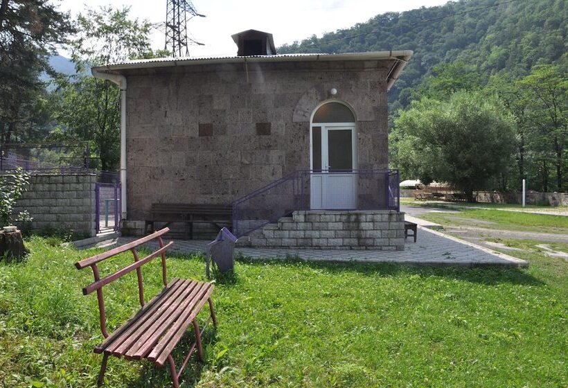 Hotel Gugark Retreat