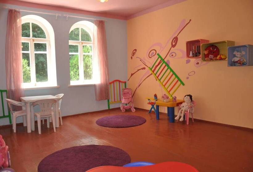 Hotel Gugark Retreat