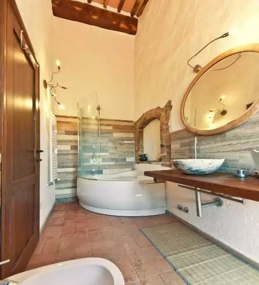 ホテル La Casa   Agriturismo With Pool Between Siena And Grosseto