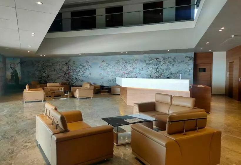 ホテル Vits The Somnath Gateway