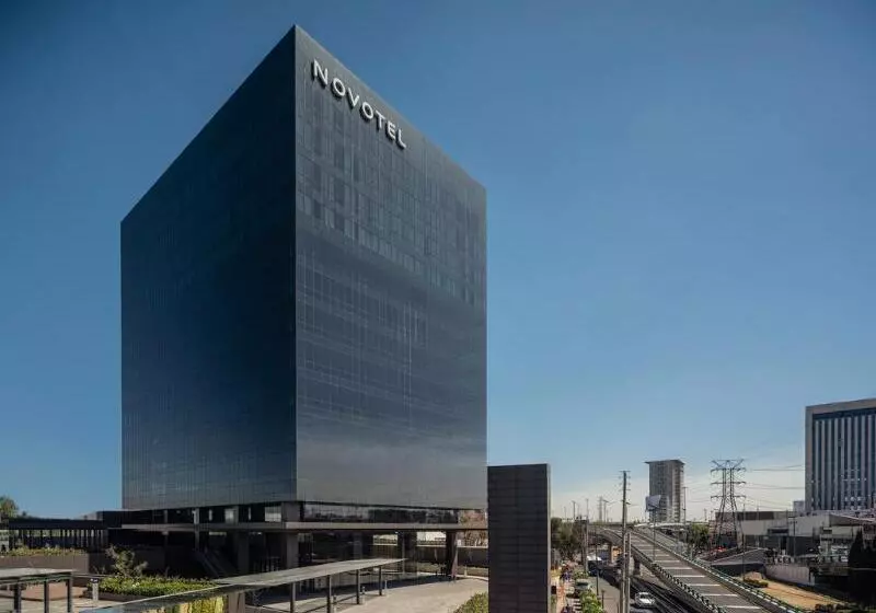 Novotel Mexico City Toreo