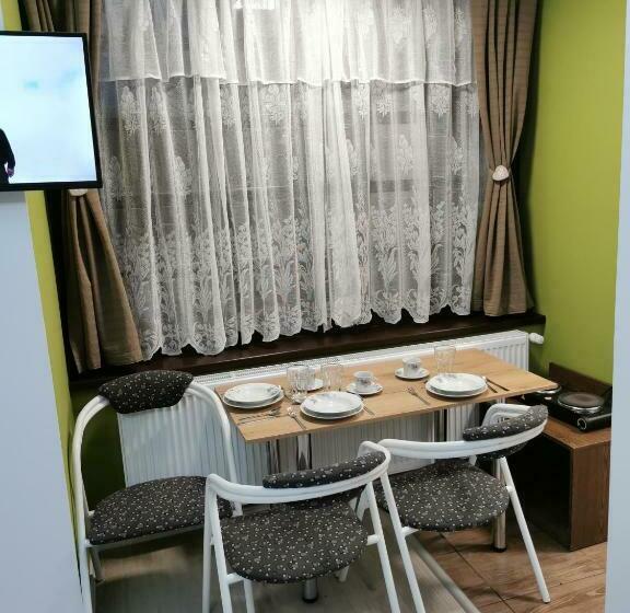 بنسيون Ambient Deluxe Apartman