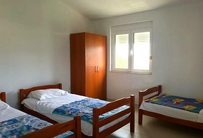 پانسیون Apartments Kraja