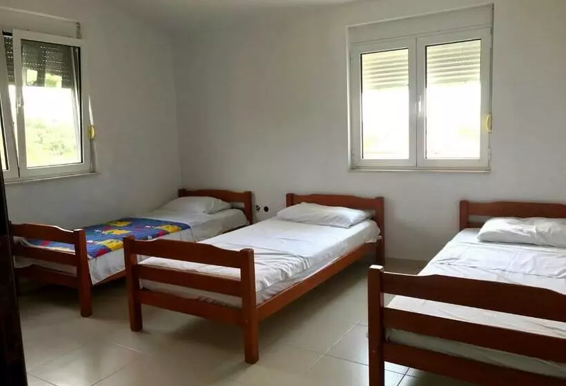 پانسیون Apartments Kraja