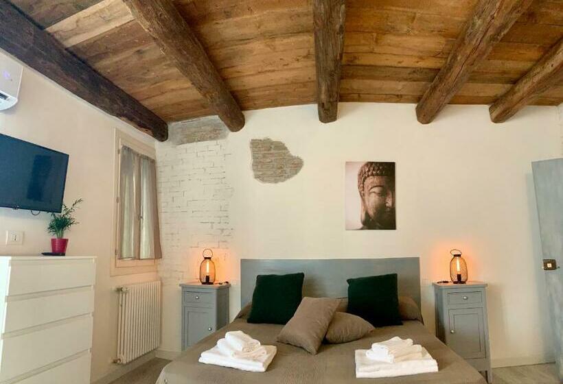 پانسیون Green Rooms Ferrara