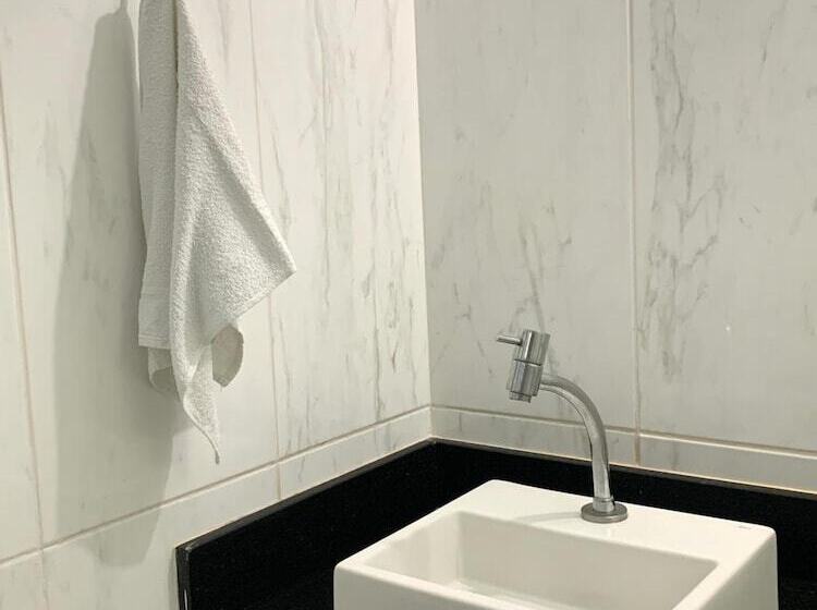 پانسیون Pousada Jardim Brasília