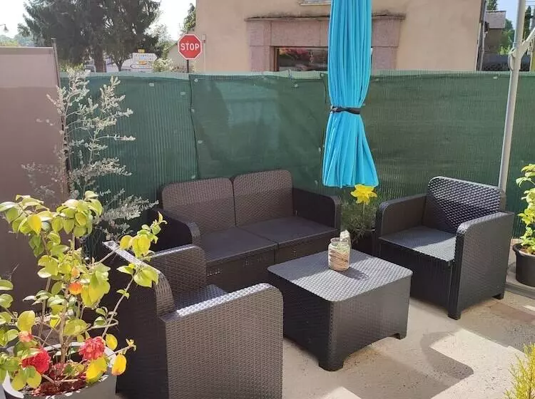 Aamiaismajoitus (B&B) Chambre Tout Confort