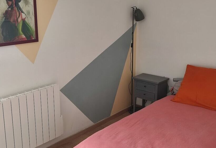 ベッドアンドブレックファースト Chambre Tout Confort