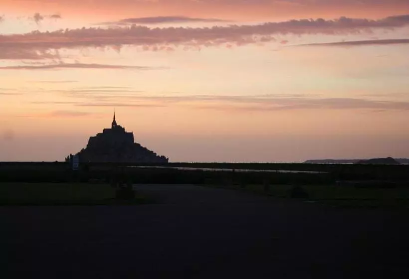 تختخواب و صبحانه Etoile Des Grèves