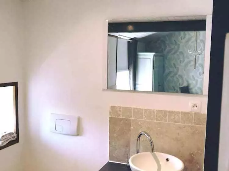 ベッドアンドブレックファースト Domaine Des Z Ailés Chambres D Hôtes